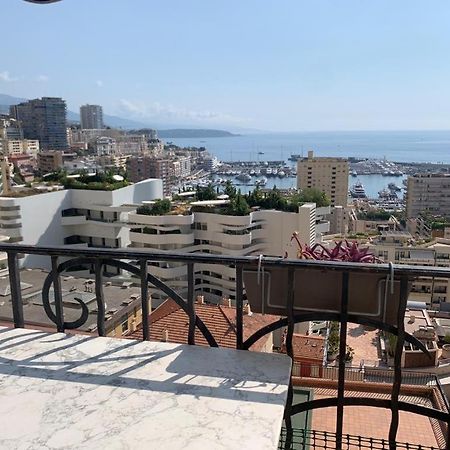 Plein coeur de Monaco, à 300 mètres à pied du port de Monaco, 4 pièces, escaliers vue mer. Monte Carlo Exterior foto